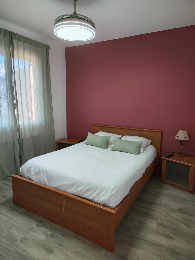 Hotel Le Sporting Beaumont-sur-Leze Zewnętrze zdjęcie