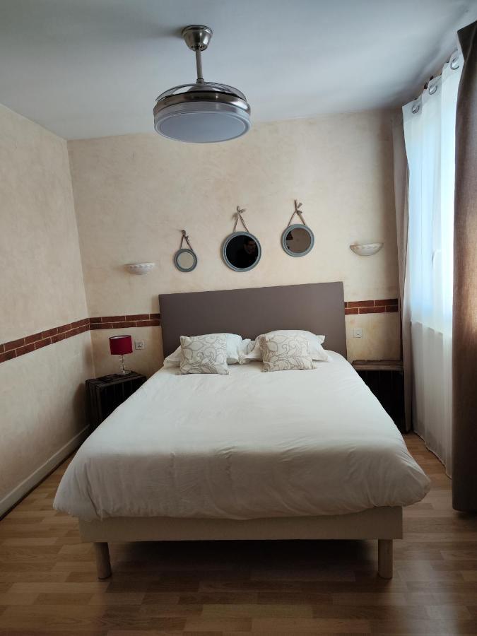 Hotel Le Sporting Beaumont-sur-Leze Zewnętrze zdjęcie